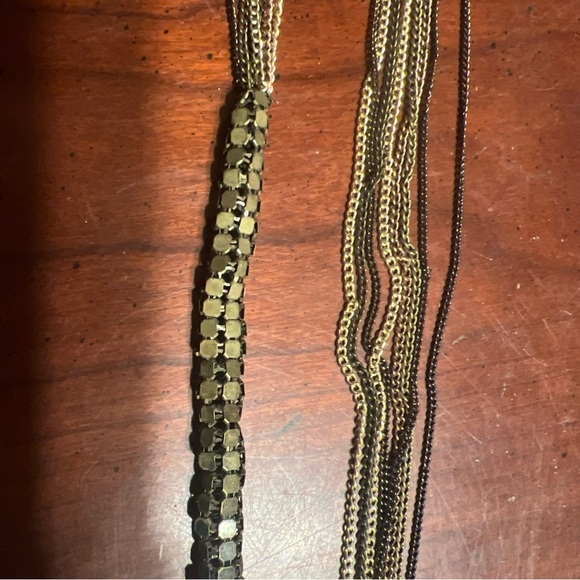 8 strand Multi-colored Metal 42”Inch Necklace W/ 3” Extender - Picture 1 of 7